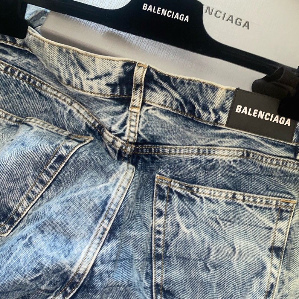 Authentic Balenciaga mid-rise skinny denim pant size 28